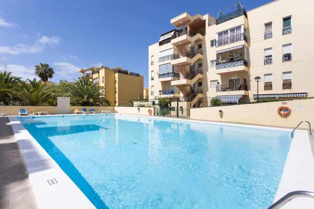 Sunnyland Apartment Arona Cho Exterior photo